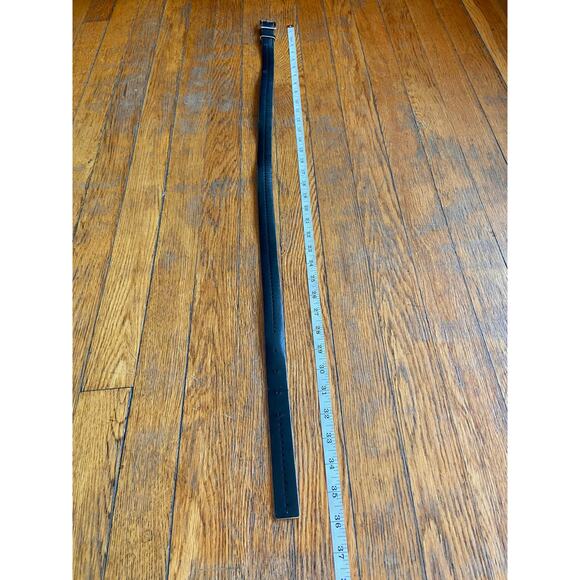 ANN TAYLOR Distressed Slim Black Leather Belt sz M (runs small) - Picture 11 of 11